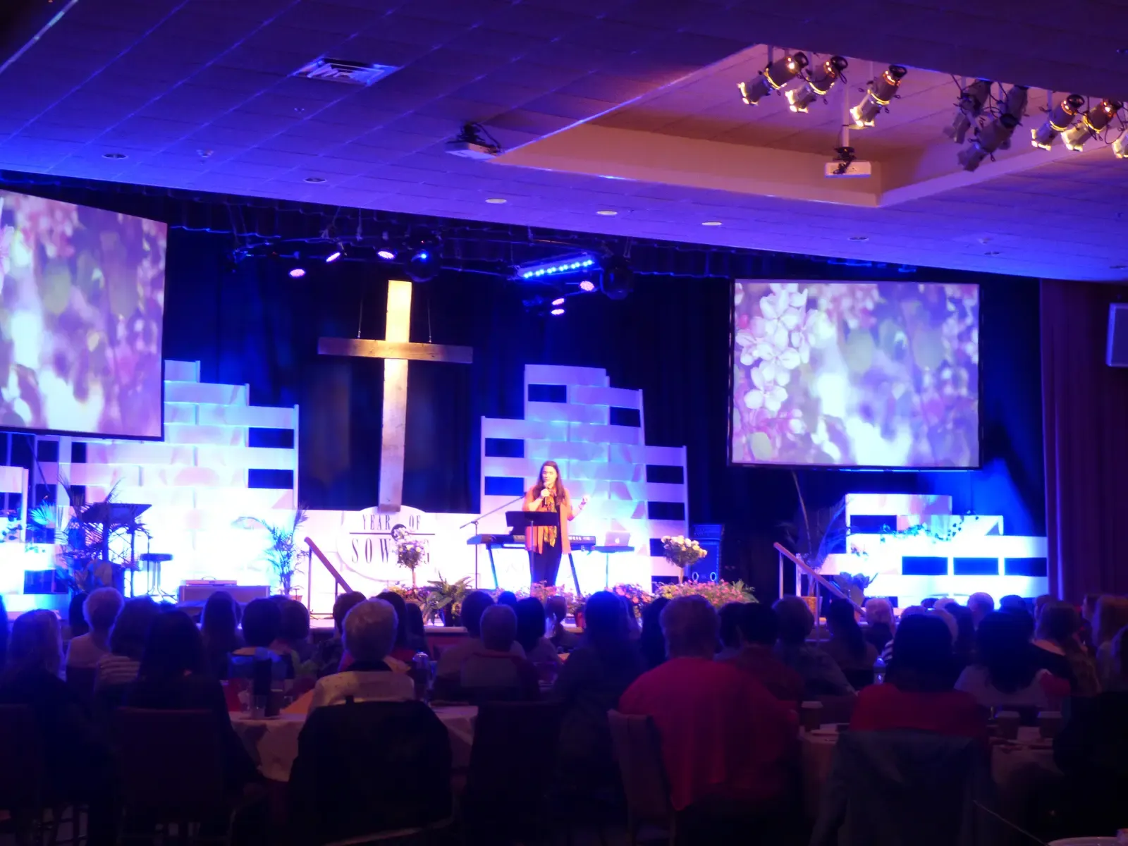 Jennifer Shaw — Engaging Storyteller